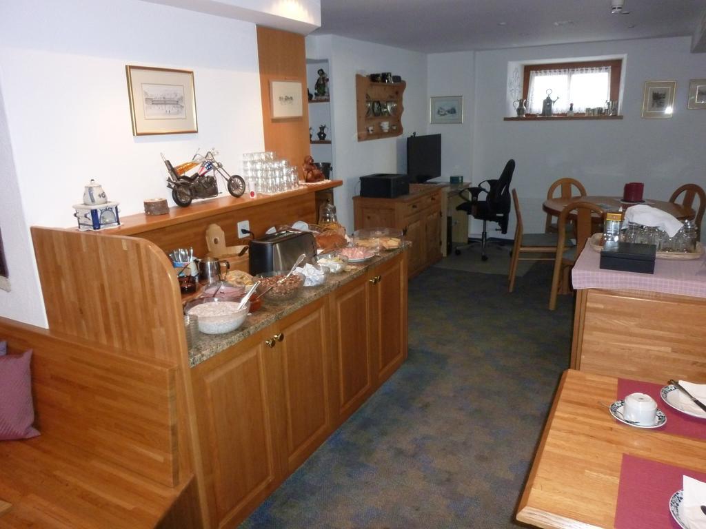 Hotel Elli Davos Bagian luar foto