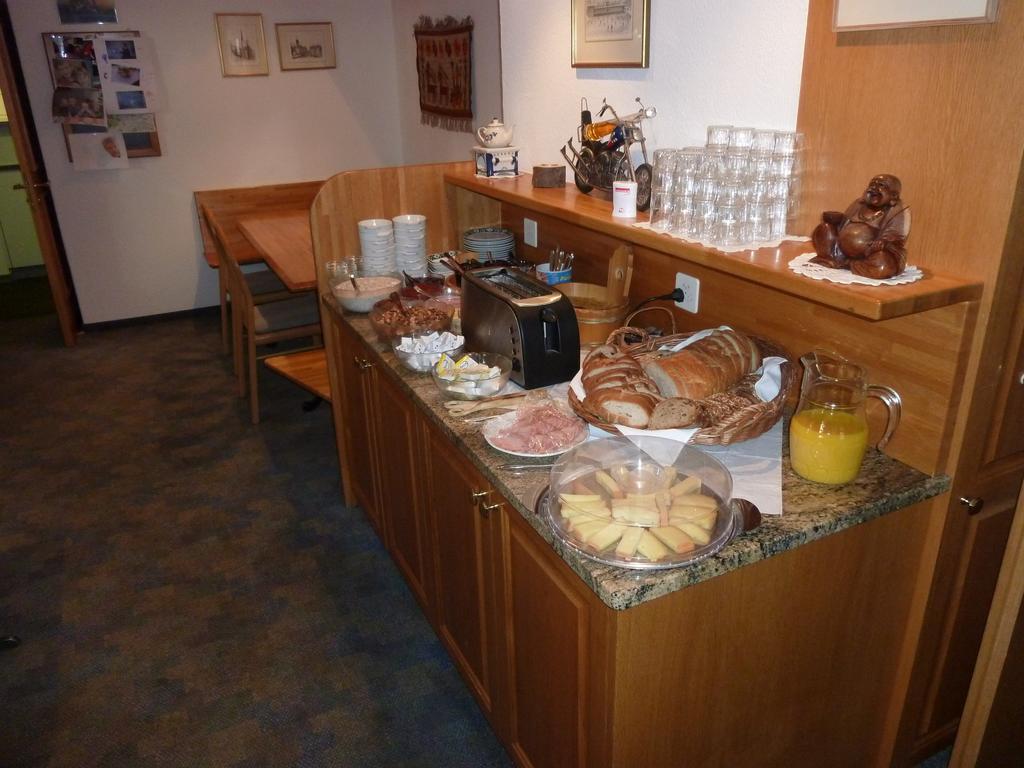 Hotel Elli Davos Bagian luar foto