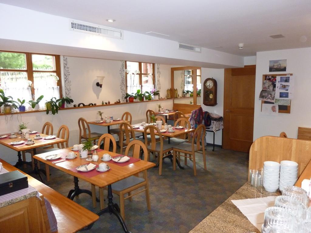 Hotel Elli Davos Bagian luar foto