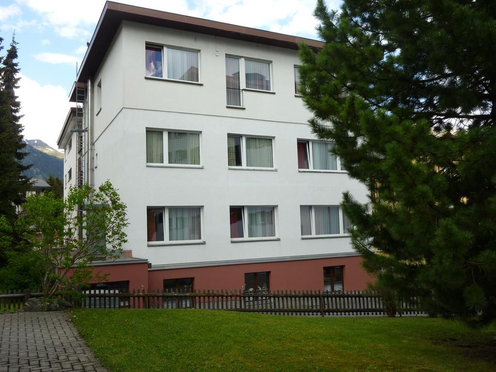 Hotel Elli Davos Bagian luar foto