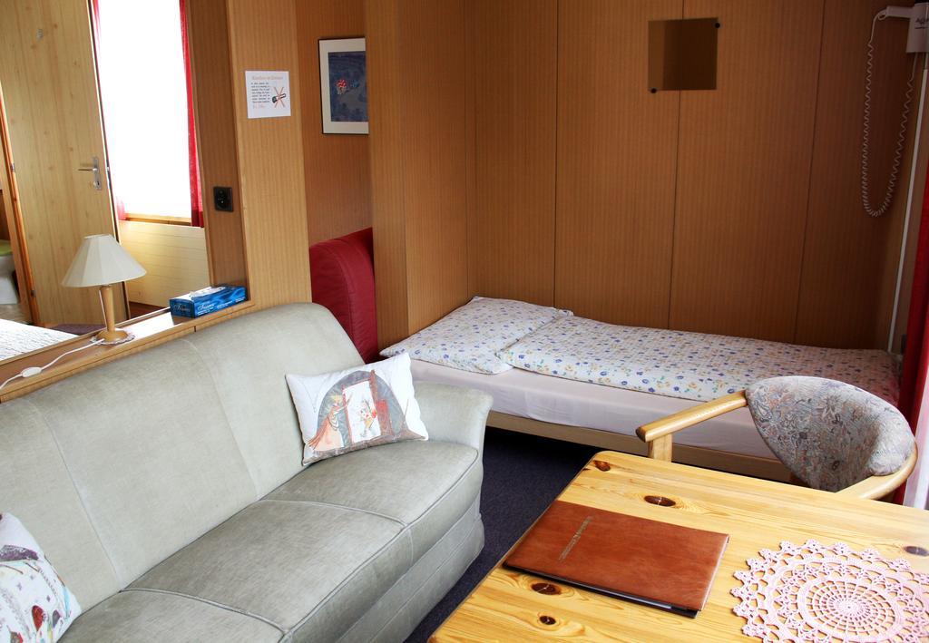 Hotel Elli Davos Bagian luar foto